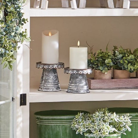 Scalloped Pedestal (set of 2)